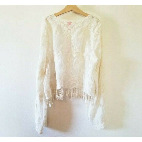 NWT Chelsea & Violet Lace Top w/ Fringe - Picture 6 of 6
